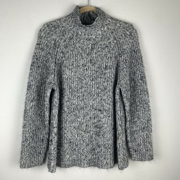 T Alexander Wang Sweaters - T Alexander Wang S Oversized Chunky Knit Mohair Blend Sweater Black White Top